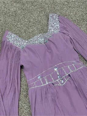 Dusty Pink Long-Sleeve Evening Dress with Sequin Accents